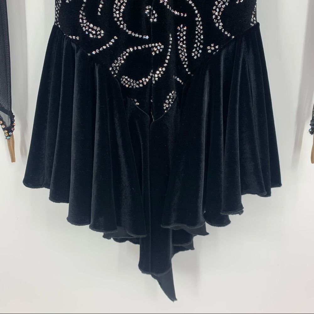 Ice Figure Skating Dress Girls Long Sleeved Black Gymnastics Dress - Picture 12 of 15